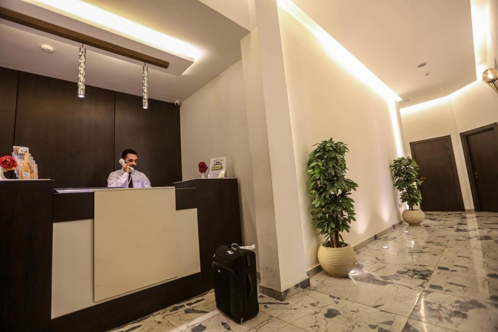 Vg Valencia,cairo 3*
