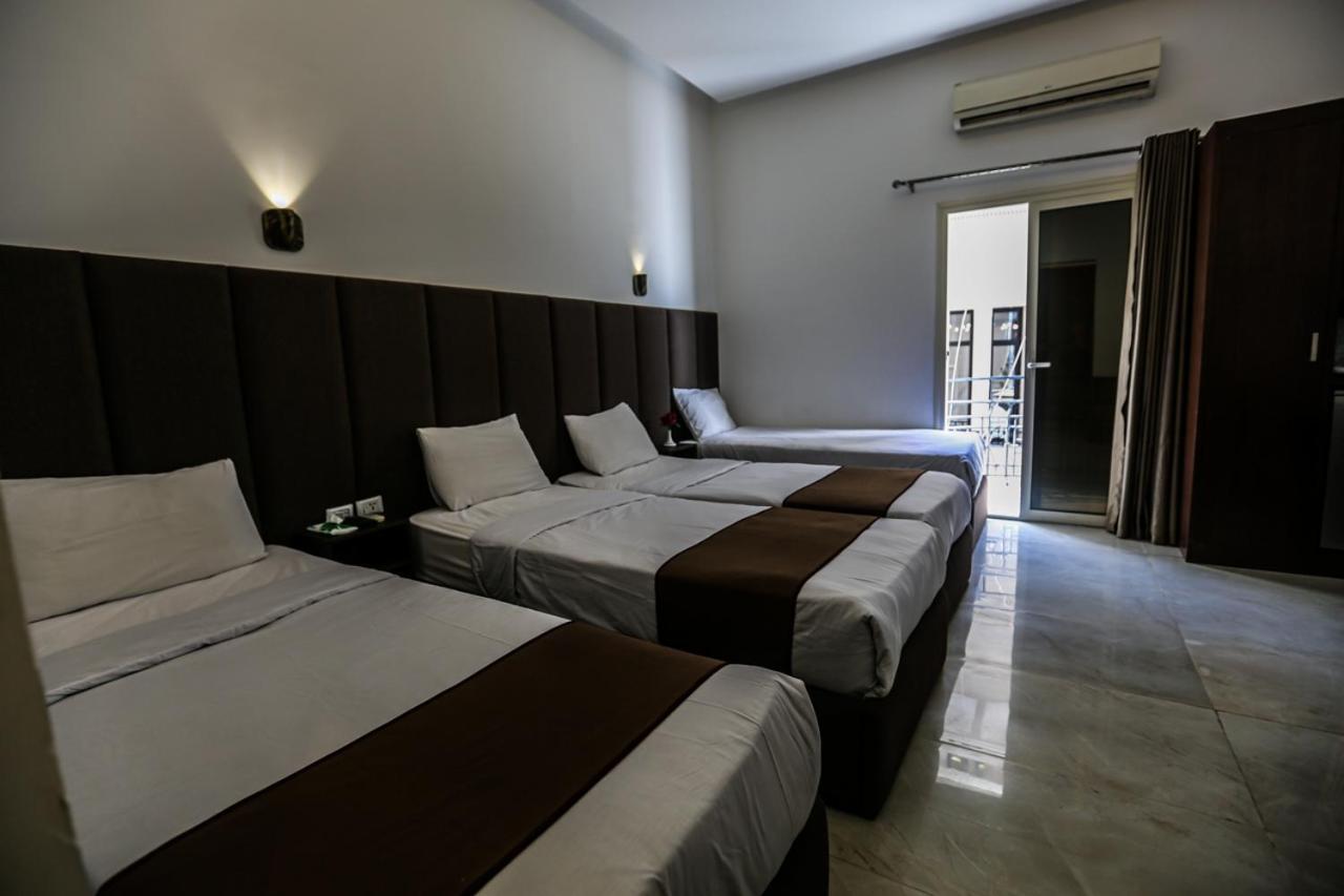 Vg Valencia,cairo 3*